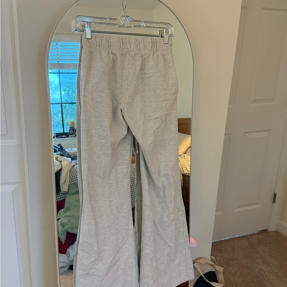Urban Outfitters Cream Lounge Pants - Picture 2 of 3